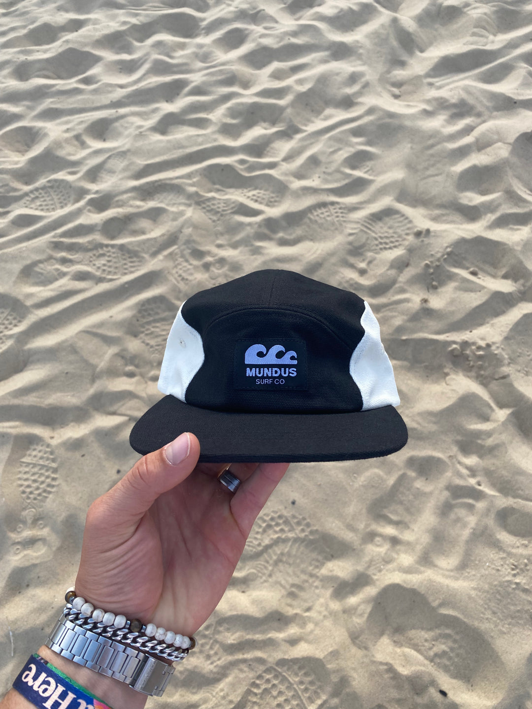 Two tone 5 panel cap